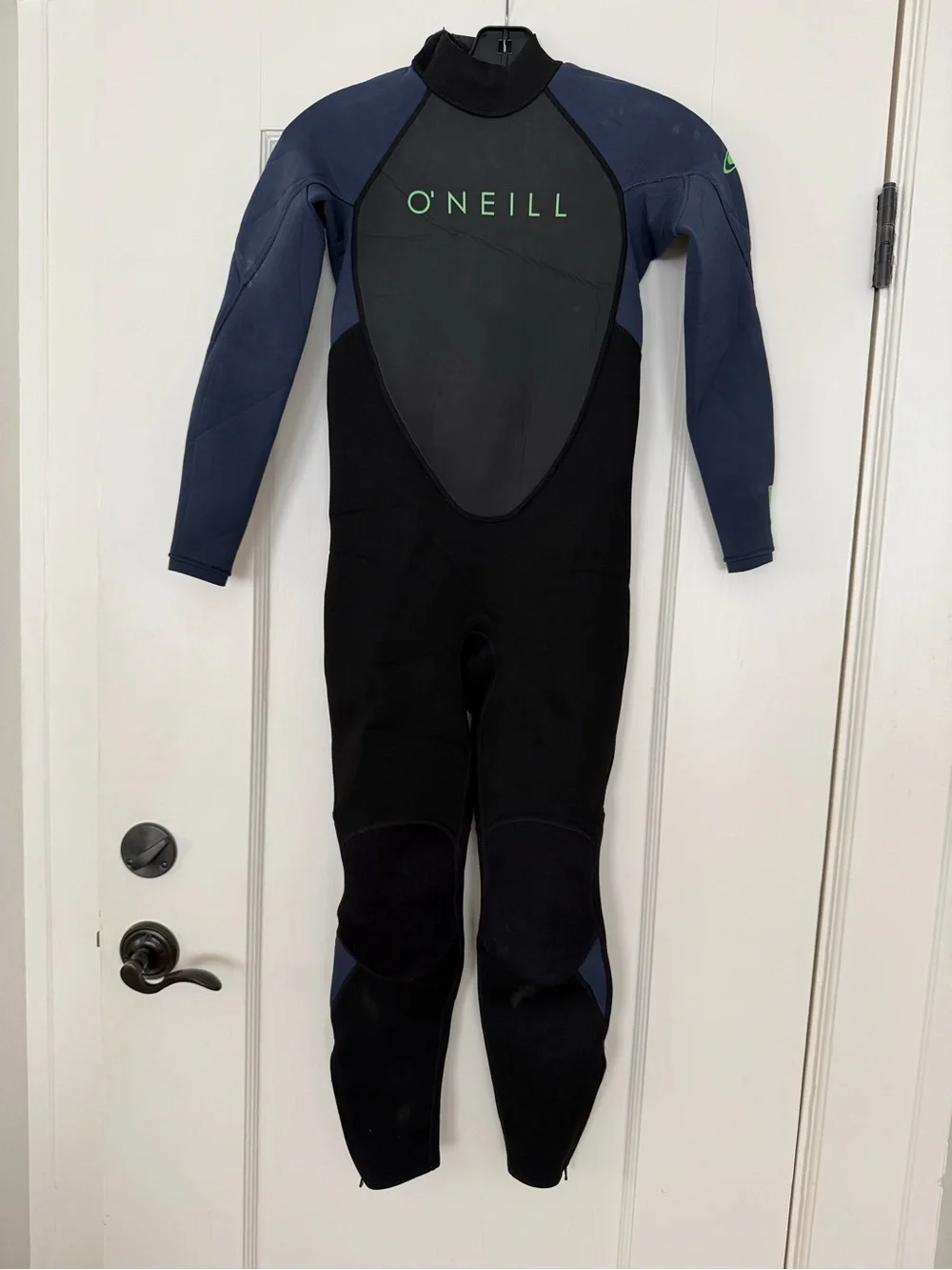 Youth O’Neill wetsuit size US/UK 12 hardly used - Great!